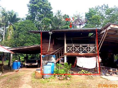 ขายบ้านเดี่ยว : บ้านเดี่ยว 1218 ตร.วา เกาะลันตา กระบี่ 1.1M