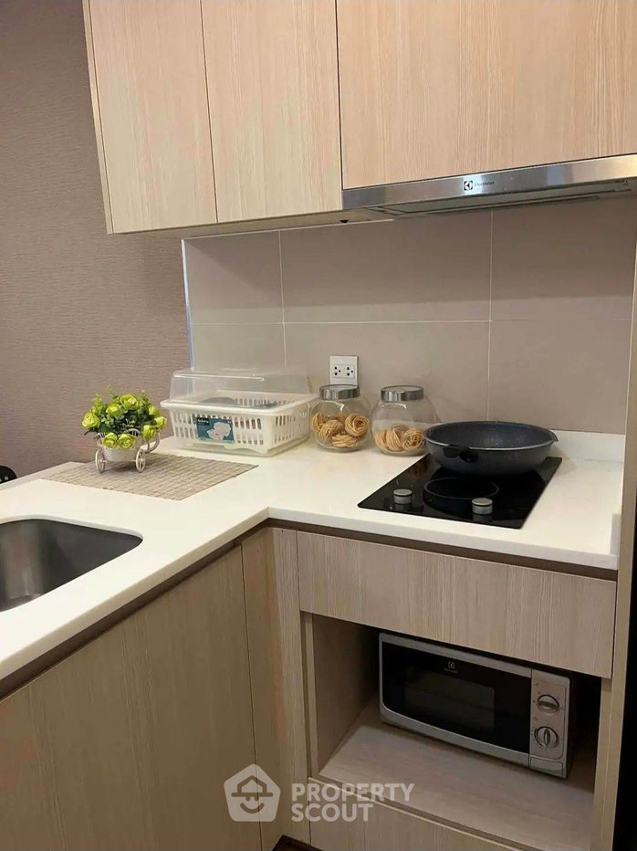 picture 1-BR Condo at Maestro 12 Ratchathewi near BTS Ratchathewi (ID 3317473) - 5/6