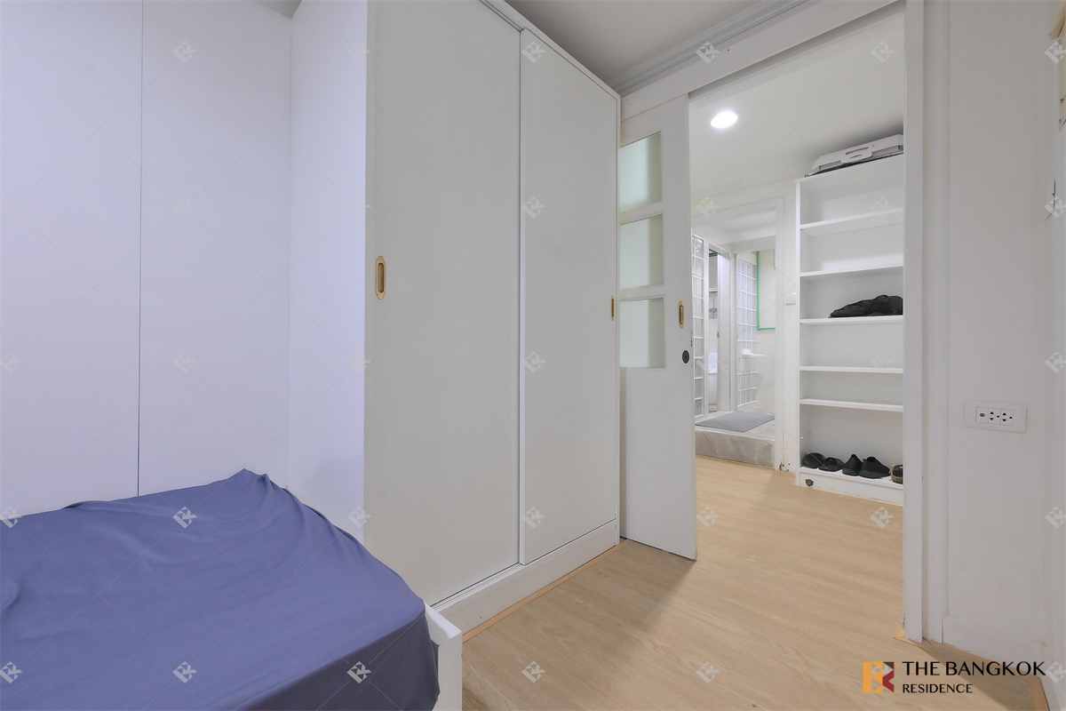 picture Big discount, full deal Diamond Tower near BTS Chong Nonsi - 7/10