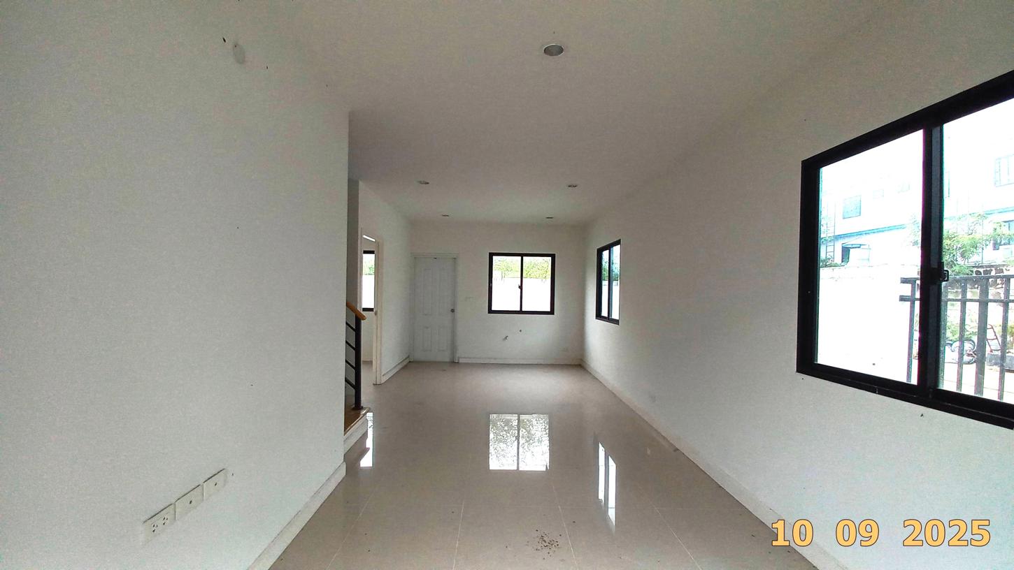 picture TOWN HOUSE 24.9 Sq.w. Ban Bung Chonburi for 1.8M - 16/29