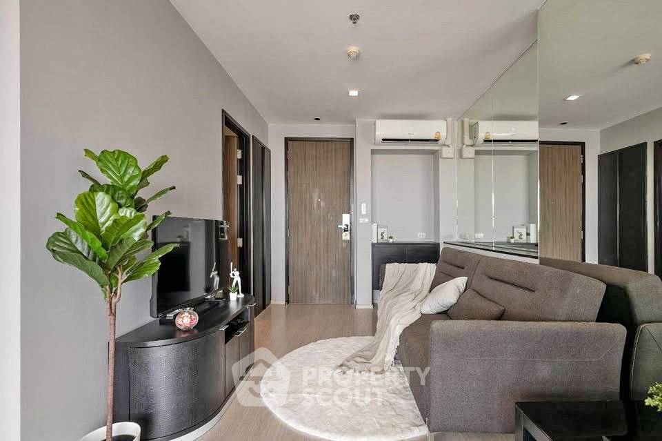 picture 1-BR Condo at Rhythm Sukhumvit 44/1 near BTS Phra Khanong (ID 3318191) - 1/9