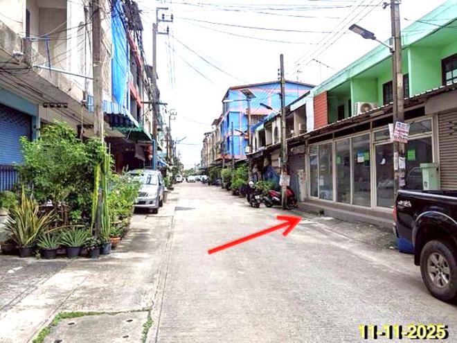 picture TOWN HOUSE 38 Sq.w. Saphan Sung Bangkok for 3.9M - 5/13