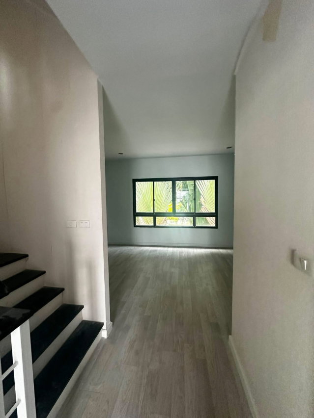 รูป 🏡 ให้เช่าทาวน์เฮาส์ 3 ชั้น โครงการ Patio ศรีนครินทร์–พระราม 9 4 ห้องนอน 3 ห้องน้ำ | 191 ตร.ม. | 2 ที่จอดรถ 💰 ค่าเช่าเพียง 20,000 บาท/เดือน - รูปที่ 10/20