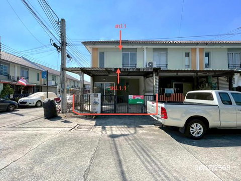 ทาวน์เฮ้าส์ 18.8 ตร.วา บ้านพฤกษา 105 ฉลองกรุง-ลาดกระบัง เขตลาดกระบัง กรุงเทพมหานคร 1.4M