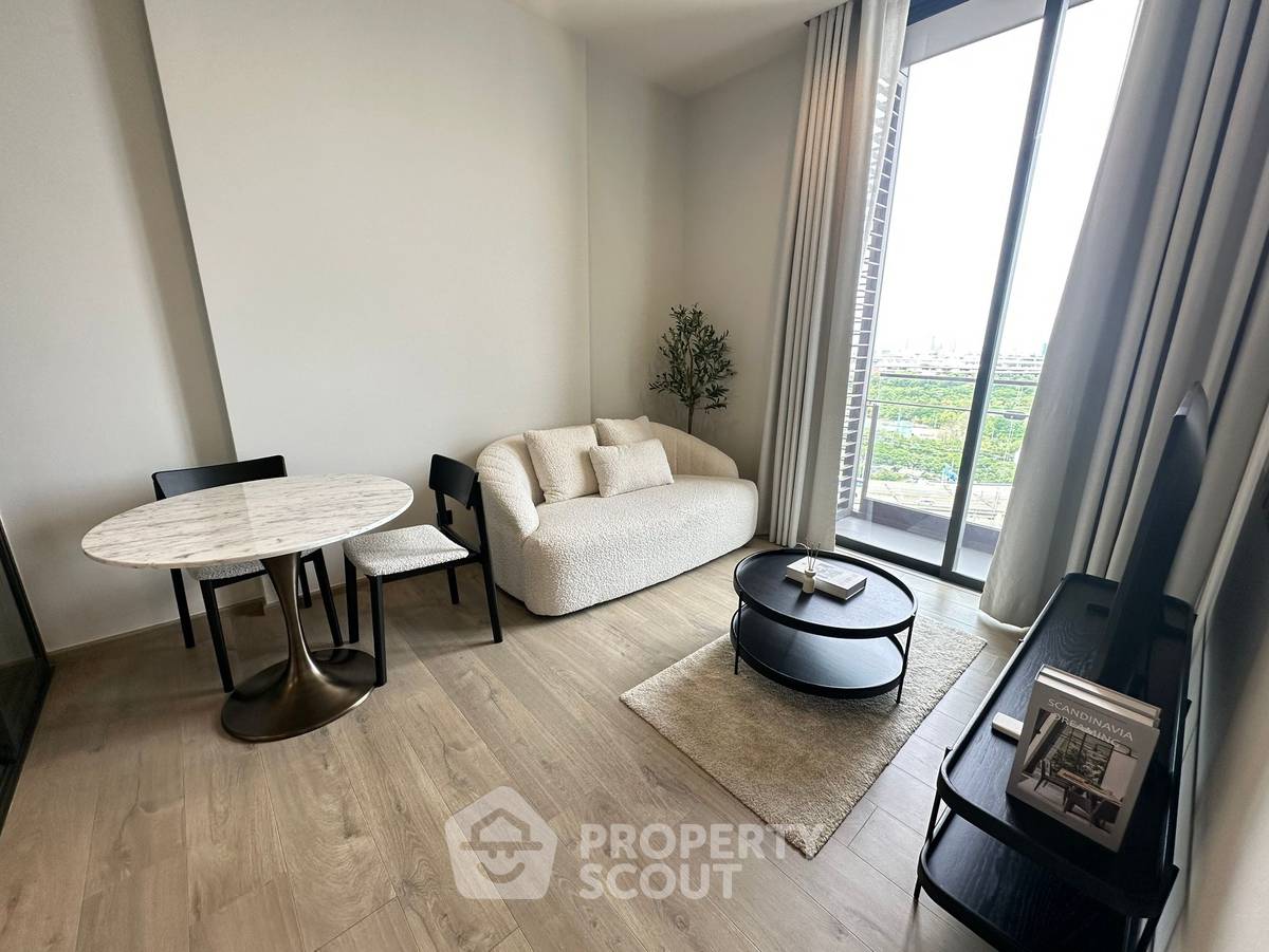 picture 1-BR Condo at The Crest Park Residences near MRT Phahon Yothin (ID 3187161) - 3/11