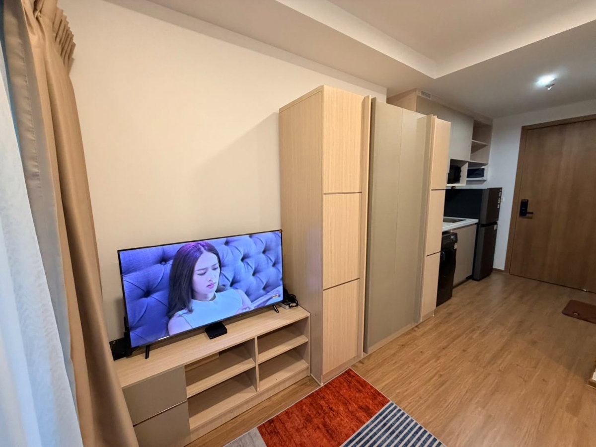 รูป เดอะ ลิฟวิ่น รามคำแหง 12,000 / ห้องใหม่ / เครื่องซักผ้า+อบ / ฟรี wifi - รูปที่ 3/14