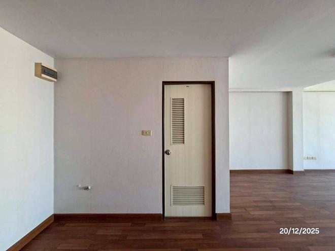 picture CONDO 112.6 Sq.m. Khlong Luang Pathumthani for 2.8M - 7/27
