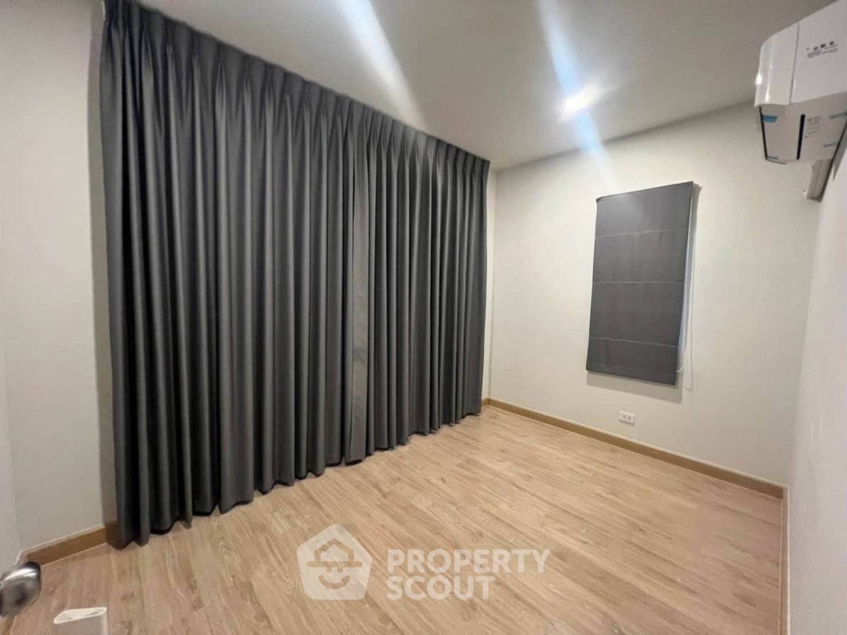 รูป บ้าน 3-ห้องนอน ที่ บริทาเนีย บางนา กม.26 ใน บางบ่อ (ID 3317318) - รูปที่ 10/16