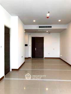 Condos for sale : 46th-Floor 1-BR 71 Sqm At Supalai Prima Riva Rama 3 - Narathiwas (ID 1901261)