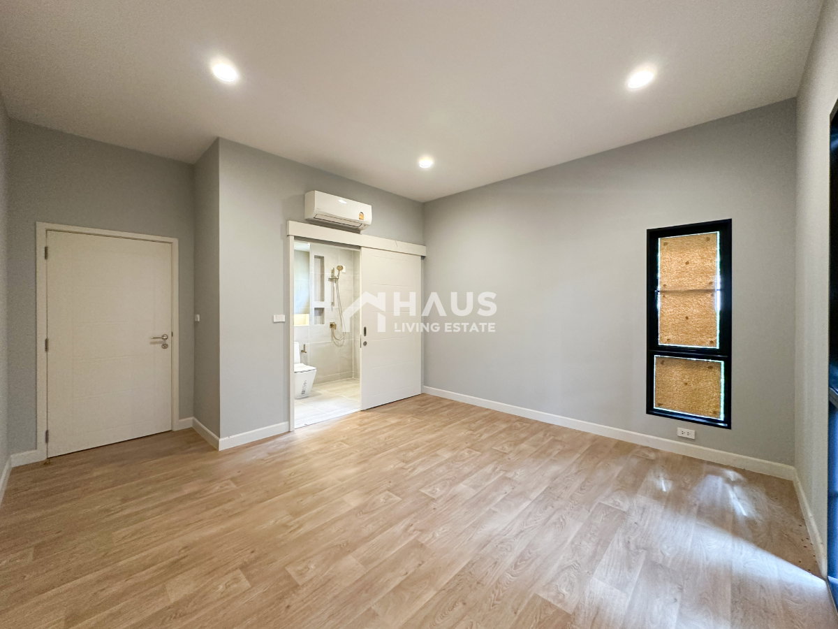 picture Setthasiri Ratchapruek - Phran Nok / 4 Bedrooms #HRP1073 - 7/20