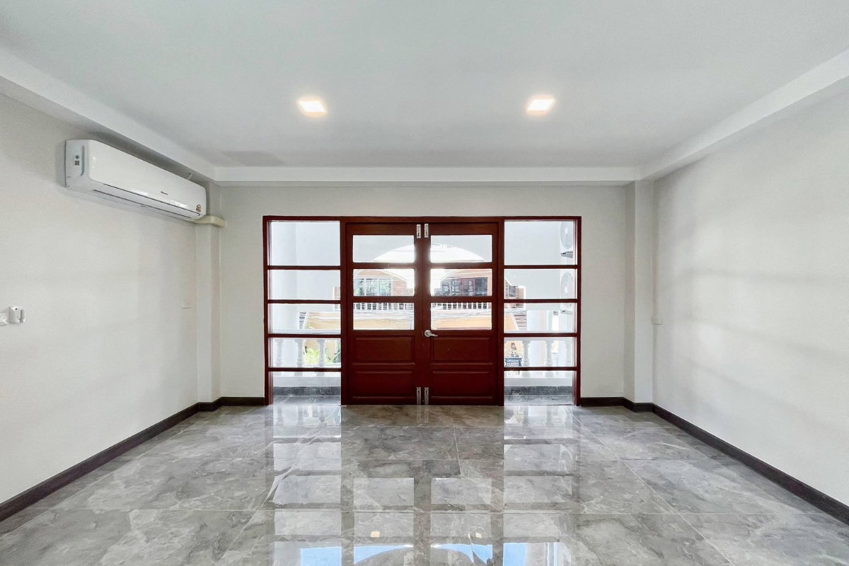 รูป 🏡ให้เช่าบ้านหรู 5 ชั้น ใจกลางทองหล่อ ซอย 25 5 ห้องนอน 7 ห้องน้ำสไตล์คลาสสิกผสมโมเดิร์น พื้นที่ใช้สอยกว่า 600 ตร.ม. - รูปที่ 14/20