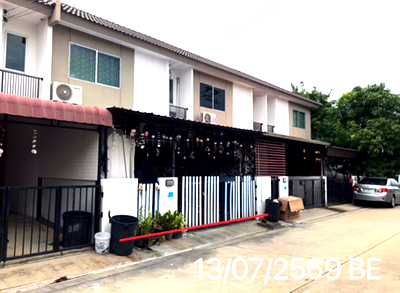 ทาวน์โฮม ถนนบางกรวย-ไทรน้อย : ทาวน์เฮ้าส์ 18.1 ตร.วา บ้านพฤกษา38/3 (ชัยพฤกษ์-วงแหวน) ไทรน้อย นนทบุรี 1.4M