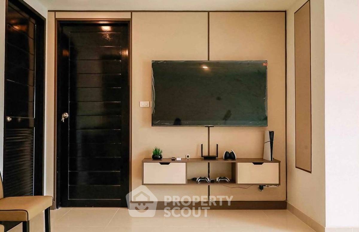 รูป คอนโด 2-ห้องนอน ที่ วงศ์อมาตย์ ไพรเวซี่ รีสอร์ท แอนด์ เรสซิเดนซ์ ใกล้ ชายหาดนาเกลือ (ID 3317694) - รูปที่ 2/16