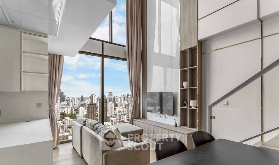 picture High-Floor 2-BR Celes Asoke 50m From MRT Sukhumvit (ID 3300526) - 1/8