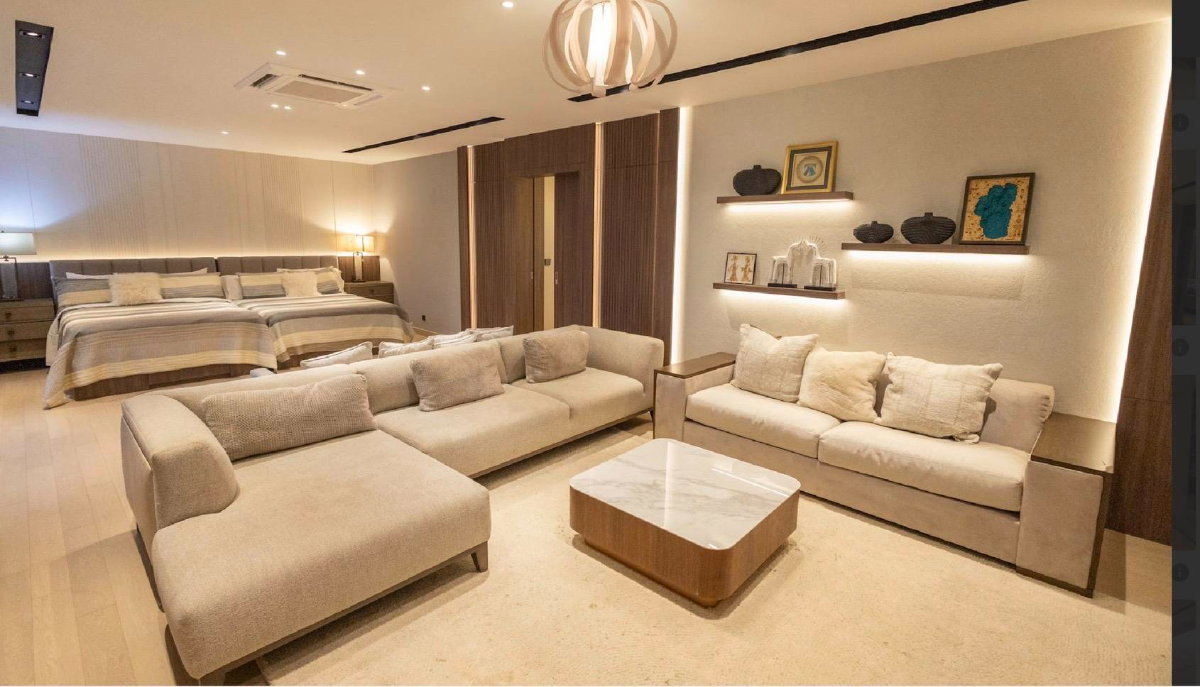 รูป SAI191 RARE HOME | บ้านเดี่ยว Luxury ทำเลหายาก ใกล้ KIS International School - รูปที่ 3/10