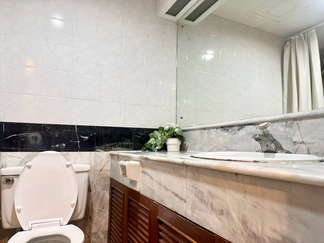รูป ให้ เช่าคอนโดแต่งครบ พร้อมอยู่ !! The Grand Regent คอนโดใกล้ BTS ราชดำริ 37.5 ตรม ชั้น 14 วิวเมือง - รูปที่ 9/10