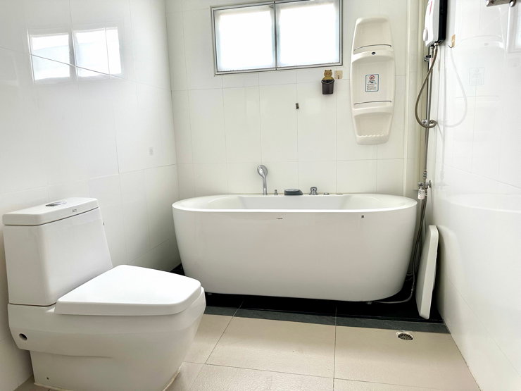 picture Luxury Detached Home for Rent — Sutthisan Area  7 Bedrooms  7 Bathrooms 512 SQ.M. - 40/47
