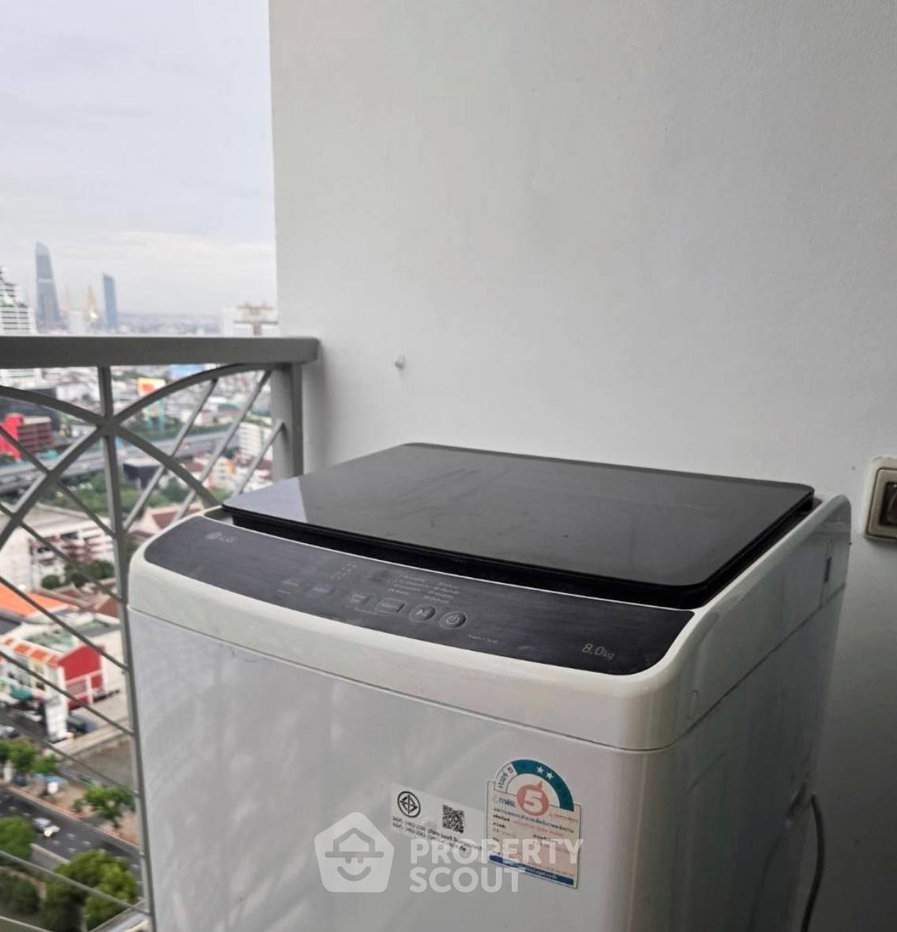 picture 2-BR Condo at The Complete Narathiwat close to Naradhiwas Rajanagarindra (ID 3319169) - 3/5