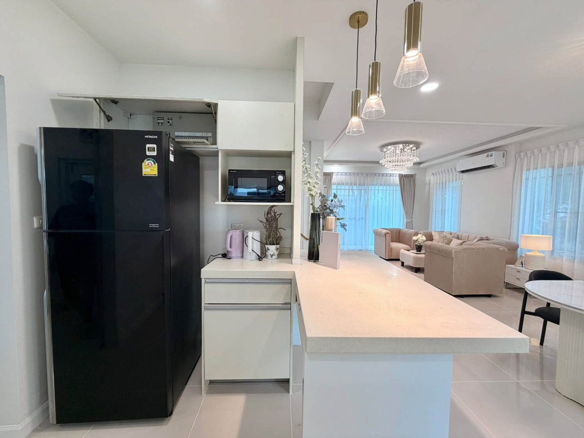 picture Luxurious Detached House for Rent – Mantana 2 Onnut-Wongwaen - 15/27
