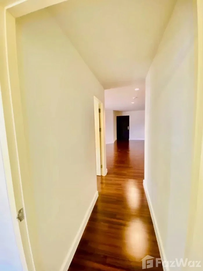 picture 3 bedroom unfurnished room 6793335 - 10/14