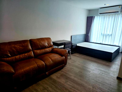Condos for rent : Regent Home Bangna, Building D, 20th Floor, 28 sq.m., 8,500/month. Tel/Line: 06362627222.