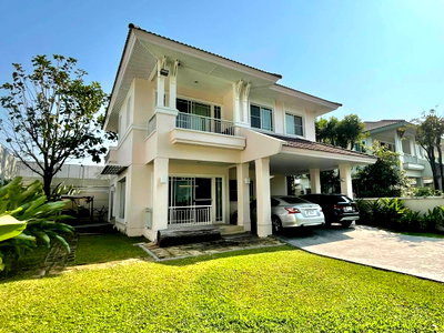 Houses for sale Thonburi Vocational College : House for Sale at Nantawan Sathorn-Ratchaphruek, Corner Unit 111 sq.wah, Private Garden, Near BTS/MRT Bang Wa, THB 19.9M