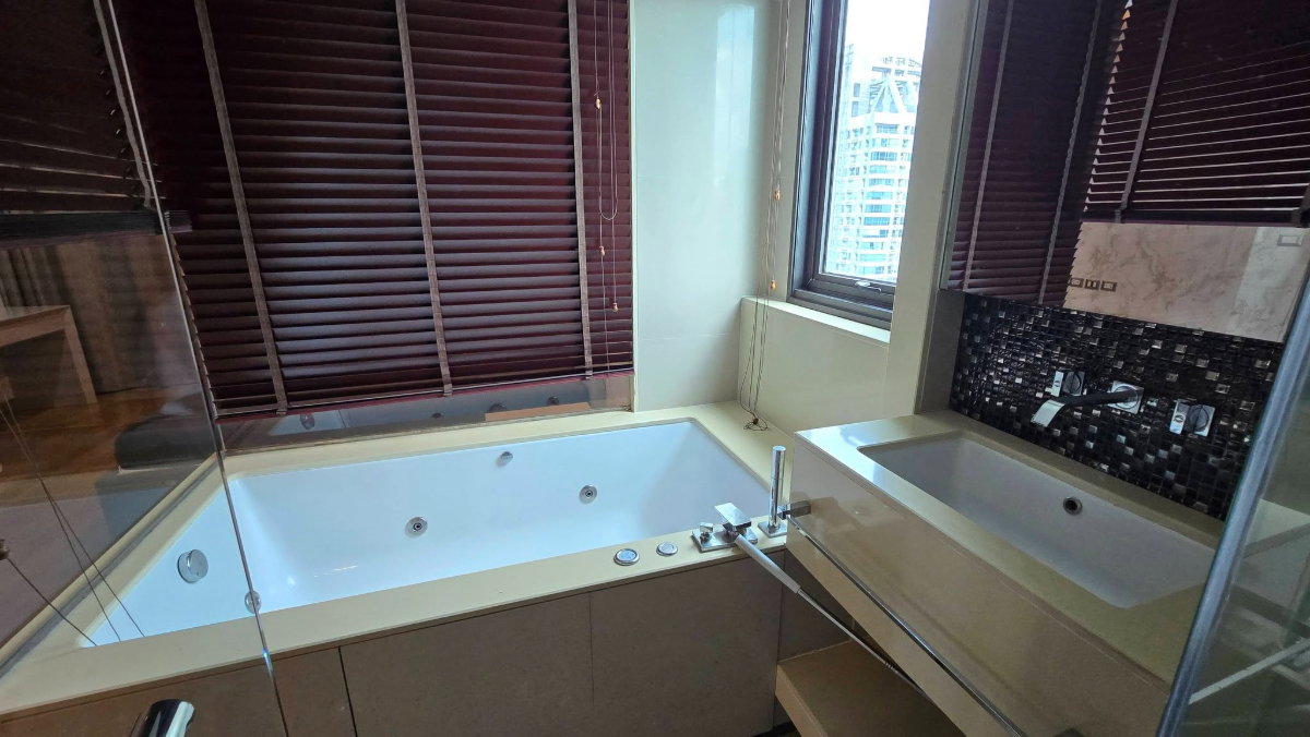 รูป ST775/ให้เช่า คอนโดหรู The Address สาทร ชั้น 36 ห้องใหญ่ 87 ตร.ม. วิวสวย ใกล้ BTS ช่องนนทรี - รูปที่ 2/12
