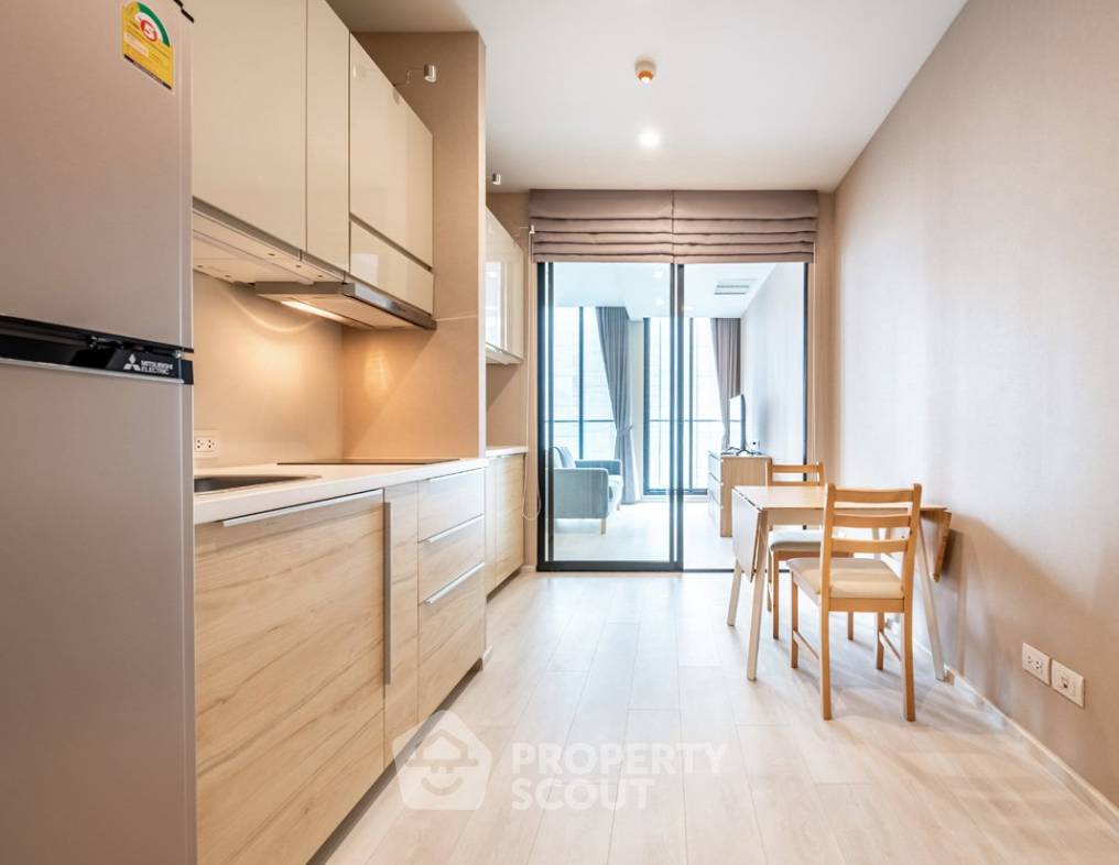picture Studio Condo at Noble Ploenchit near BTS Phloen Chit (ID 3315501) - 2/4