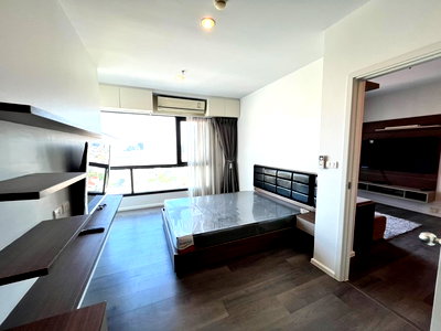 ขายคอนโด : 💥รหัส STTP170260S💥 📢📢For Sale The Stage Taopoon Interchange (2 Bed 63 ตร.ม/5.50 ล้าน) ชั้น 17 ใกล้เกตเวย์/ใกล้ MRT สนใจ Line ID: @atfirm