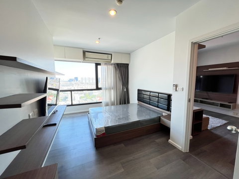 💥รหัส STTP170260S💥 📢📢For Sale The Stage Taopoon Interchange (2 Bed 63 ตร.ม/5.50 ล้าน) ชั้น 17 ใกล้เกตเวย์/ใกล้ MRT สนใจ Line ID: @atfirm