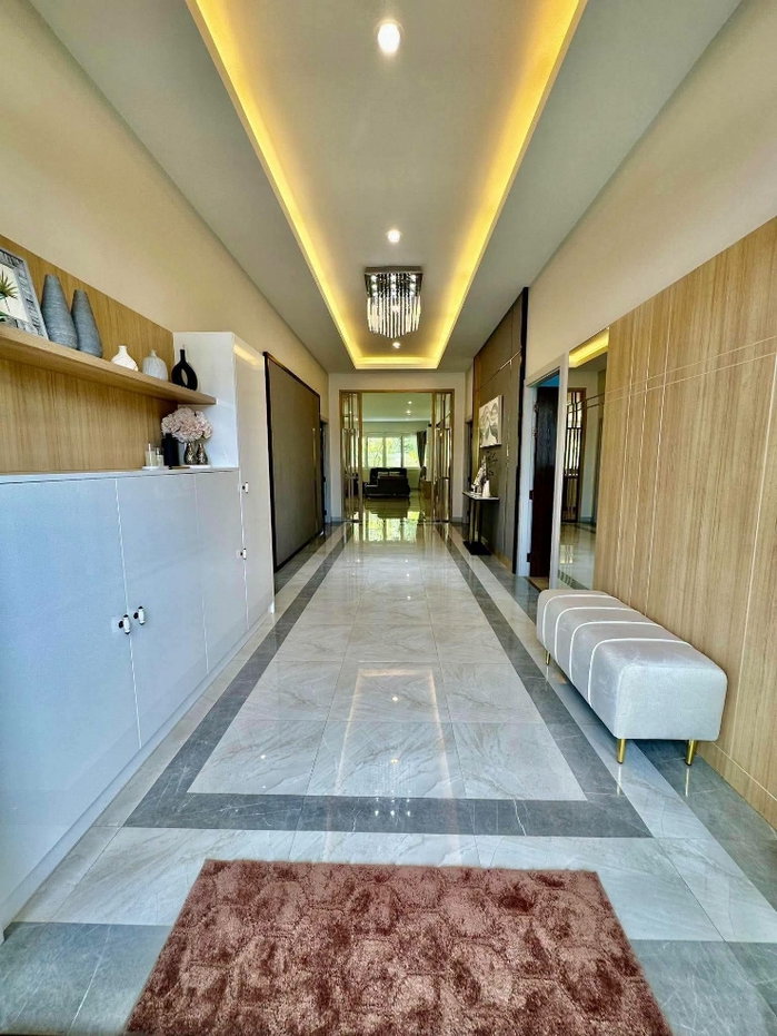 รูป ขายบ้านชั้นเดียวสไตล์โมเดิร์น
พร้อมสระว่ายน้ำ-ห้วยใหญ่
ให้เช่า 150,000 บาท/เดือน
- รูปที่ 23/26