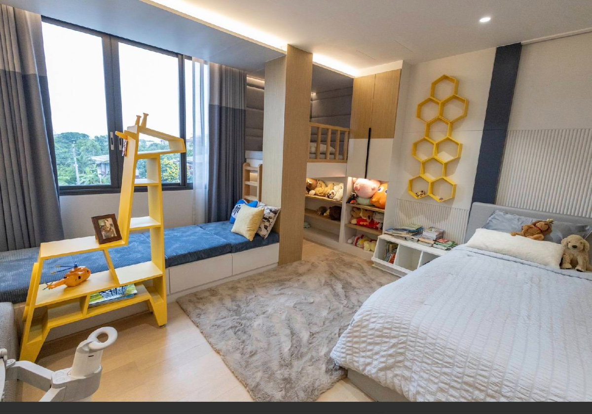 รูป SAI191 RARE HOME | บ้านเดี่ยว Luxury ทำเลหายาก ใกล้ KIS International School - รูปที่ 5/10