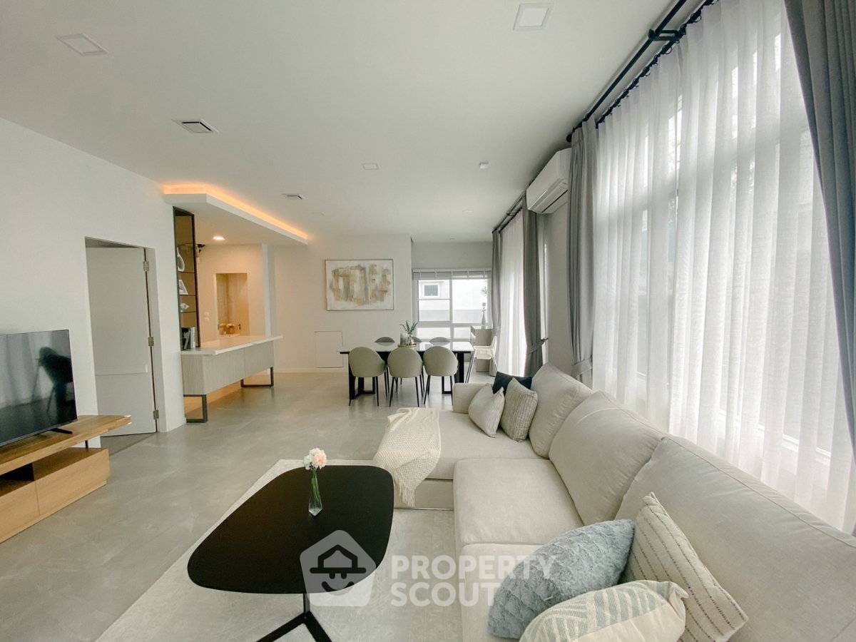 รูป ขายบ้าน 4 ห้องนอน ขนาด 222 ตร.ม. ใน Mantana Bangna-Wongwaen (ID 3321371) - รูปที่ 1/7