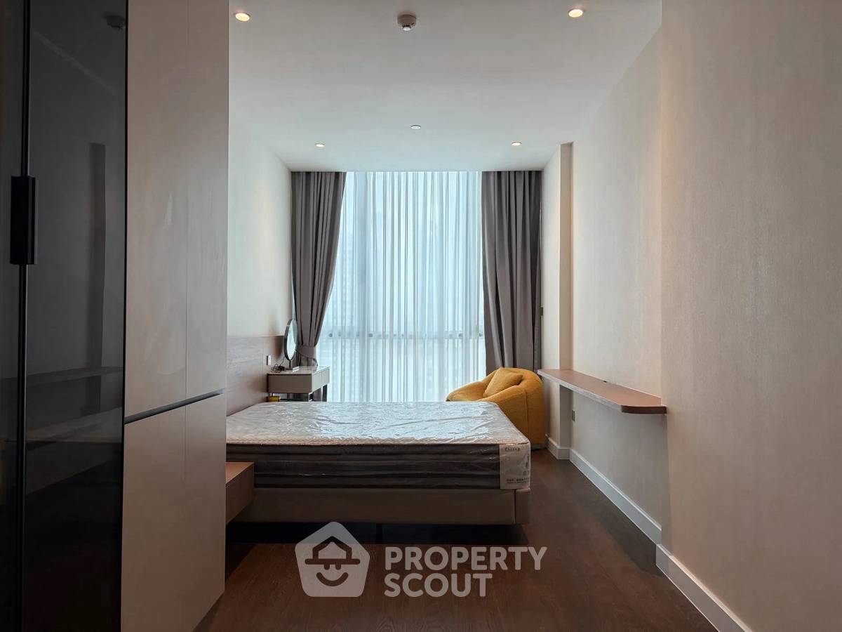 picture 3-BR Condo at Supalai Icon Sathon near MRT Si Lom (ID 3320239) - 5/9