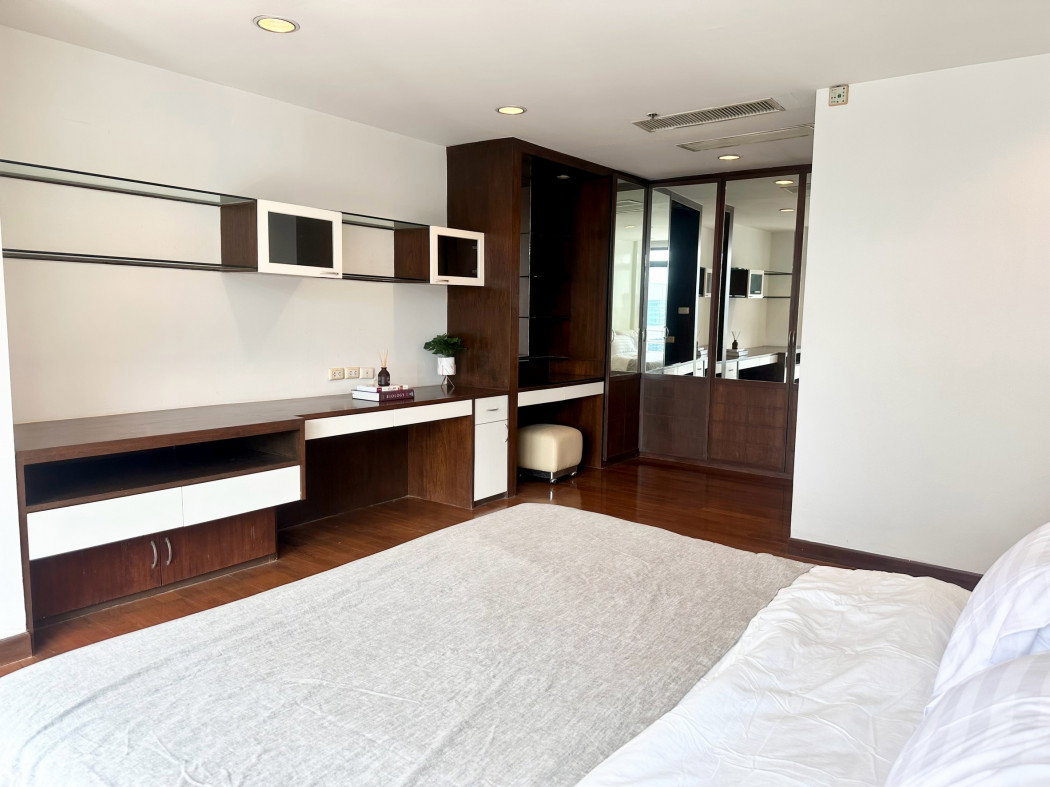 รูป ให้ เช่าคอนโด Royal Place 2 พื้นที่กว้าง วิวสวย ชั้นสูง ใกล้ BTS ราชดำริ 63 ตรม ชั้น 22 - รูปที่ 4/9