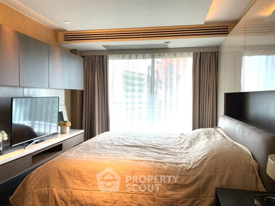 picture 3-BR Condo at The Crest Sukhumvit 24 near BTS Phrom Phong (ID 3201335) - 8/17
