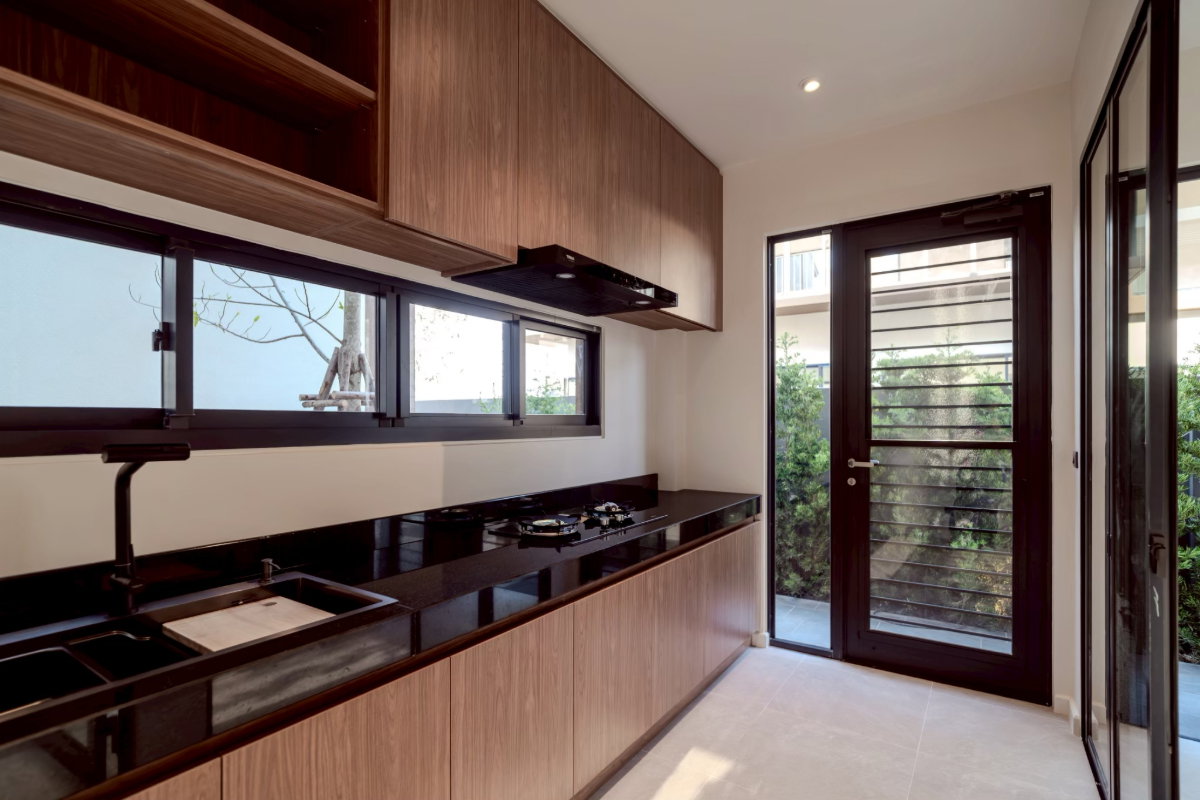 รูป ESSENTIA Rama 2 | SERENITY Private Luxury Residence | 435 ตร.ม. | 102 ตร.ว. | 4 ห้องนอน 2 Master | เริ่ม 24.9 ล้านบาท - รูปที่ 6/18