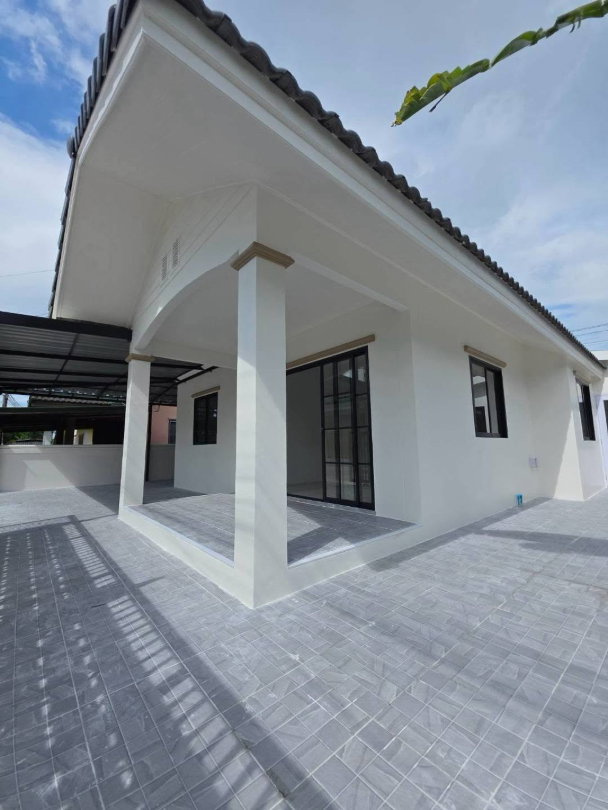 รูป ขายบ้านเดี่ยวรีโนเวทใหม่ ม.ปาล์วิว หนองค้อ ศรีราชา - รูปที่ 2/16