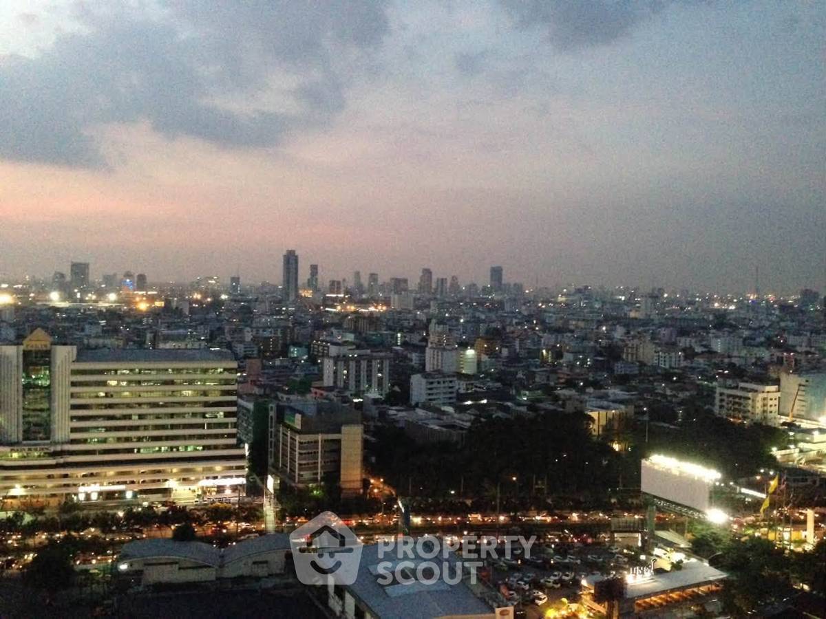 picture 2-BR Condo at Belle Grand Rama 9 near MRT Phra Ram 9 (ID 3322348) - 10/10