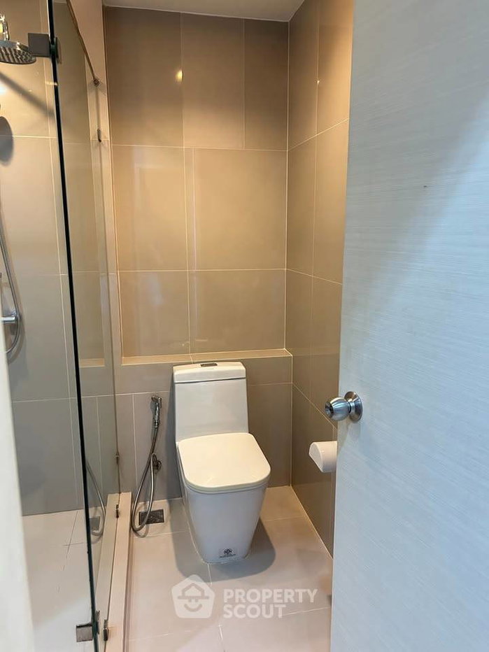 รูป คอนโด 1 ห้องนอน ชั้น 19 Quinn Condo Ratchada 17 ใกล้ MRT สุทธิสาร (ID 3319795) - รูปที่ 11/14