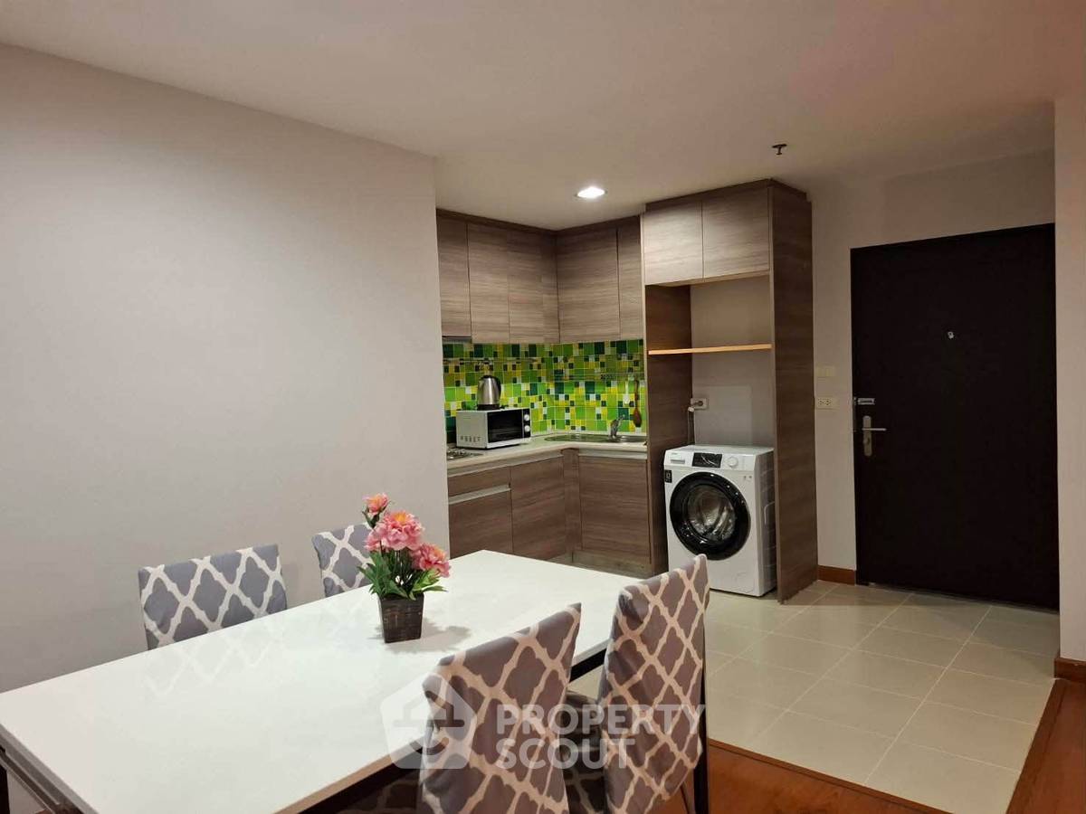 picture 2-BR Condo at Belle Grand Rama 9 near MRT Phra Ram 9 (ID 3322348) - 8/10