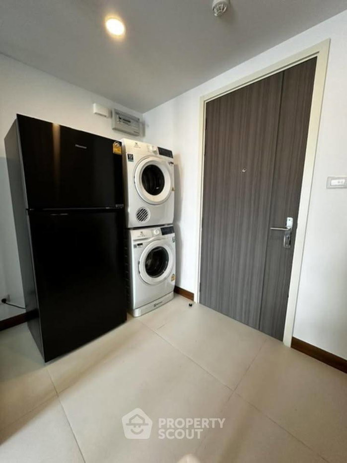 รูป ห้องชุด 1 ห้องนอน ชั้น 18 Supalai Premier Charoen Nakhon ใกล้ BTS กรุงธนบุรี (ID 3322248) - รูปที่ 3/5