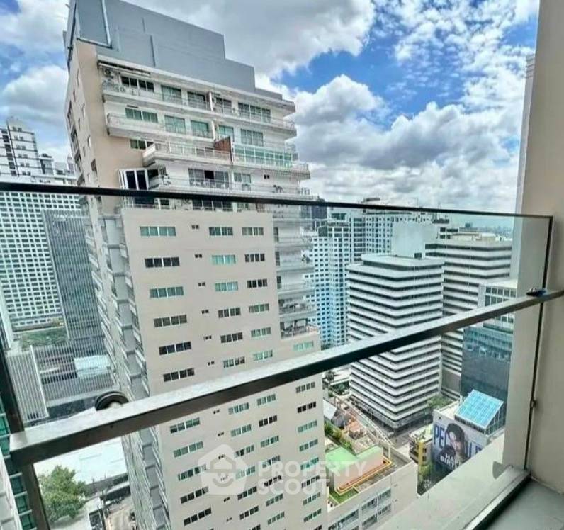 picture 25th-Floor 1-BR At The Esse Asoke Near MRT Sukhumvit (ID 3319069) - 4/6