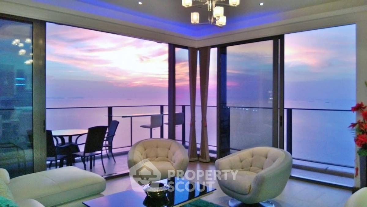 picture 3-BR Condo at Northpoint Condominium close to Wong Amat (ID 3322387) - 5/11