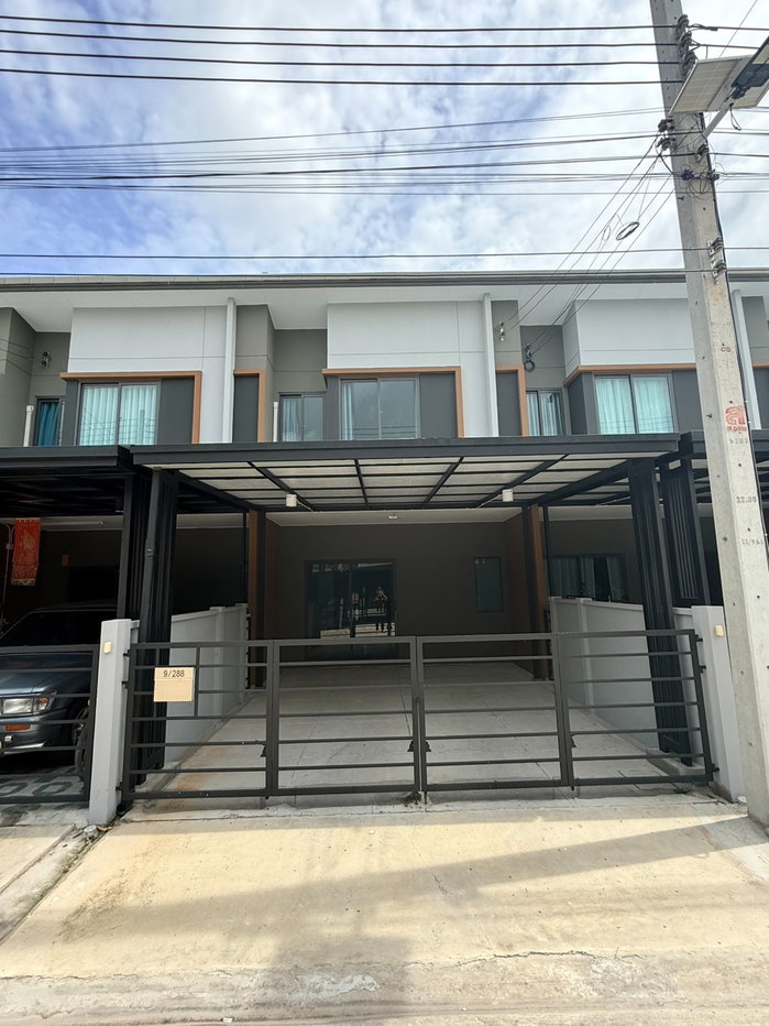 รูป ทาวน์โฮมสองชั้น ทำเลดี ใกล้โรบินสัน หมู่บ้านอภิทาวน์ ฉะเชิงเทรา - รูปที่ 2/23