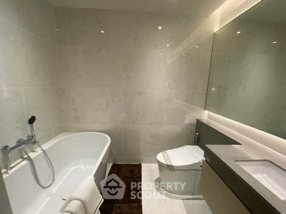 picture 2-BR 118 Sqm Tonson One Residence Near BTS Chit Lom (ID 3319854) - 14/15