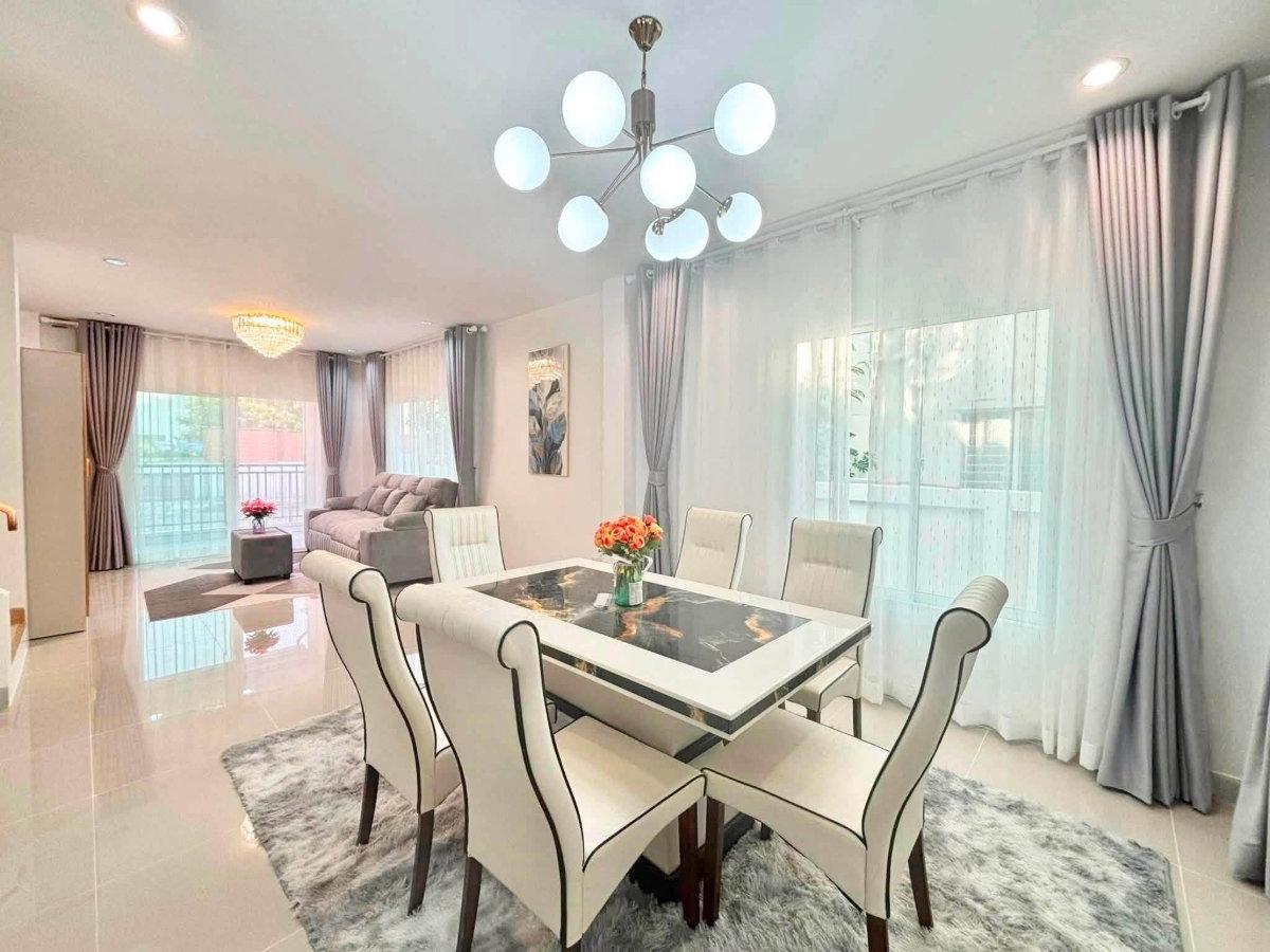 รูป ขายบ้านแฝดรีโนเวทใหม่ สวยหรู ม.ธาดาทาวน์ หนองค้อ ศรีราชา - รูปที่ 4/13