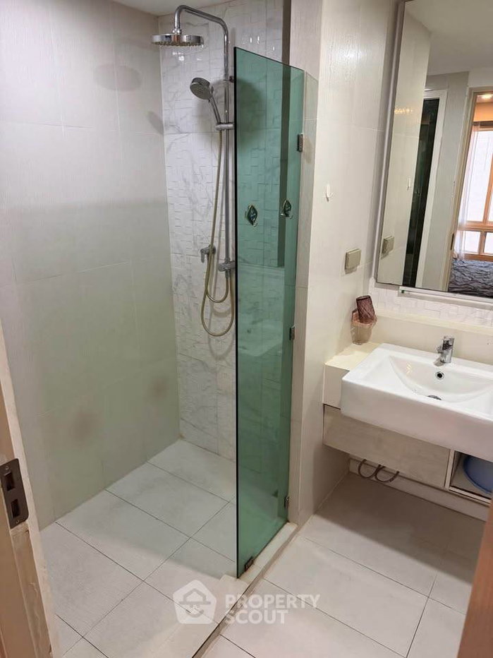 รูป คอนโด 2-ห้องนอน ที่ เซเว่น ซีส์ คอนโด รีสอร์ท จอมเทียน ใกล้ เมืองพัทยา (ID 3322189) - รูปที่ 5/5