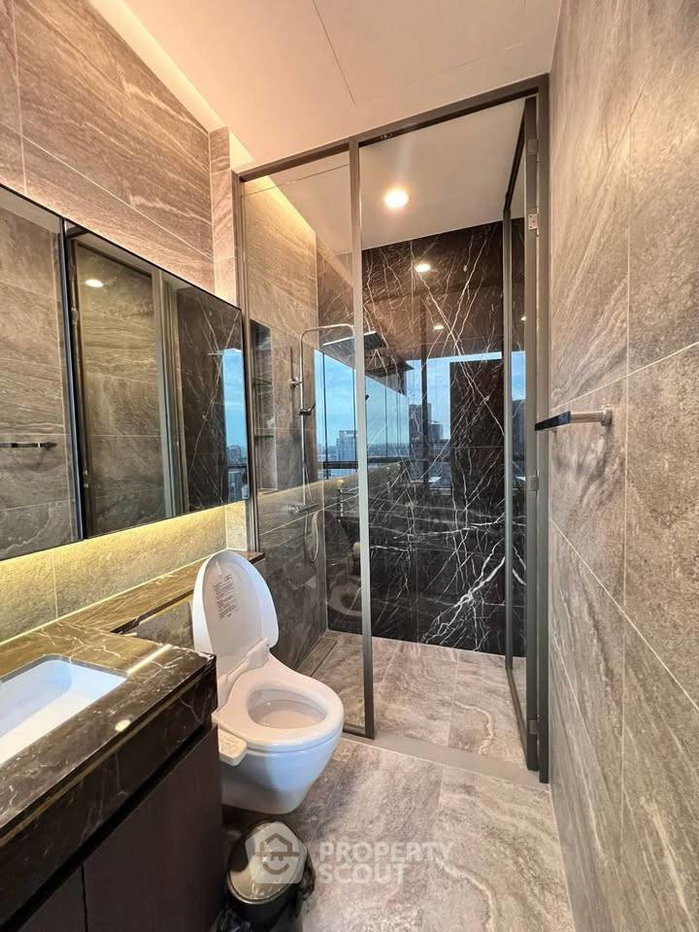 picture 20th-Floor 2-BR At The Esse Sukhumvit 36 Near BTS Thong Lor (ID 3320020) - 8/9