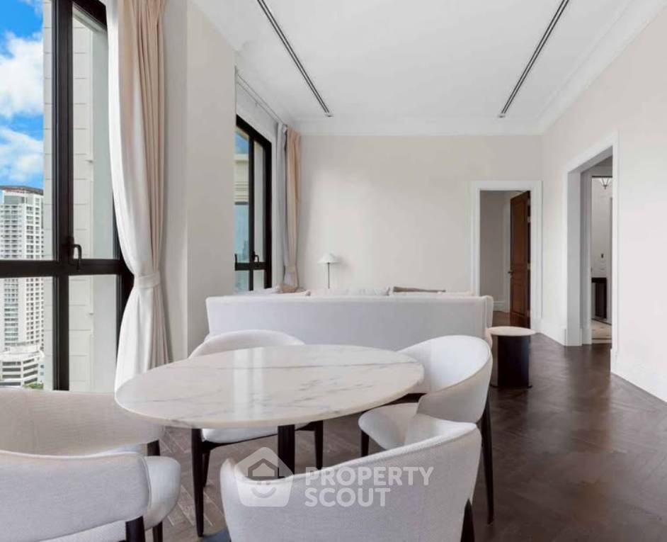 picture Pet-Friendly 2-BR At 98 Wireless, 200m To BTS Phloen Chit (ID 3300156) - 3/7